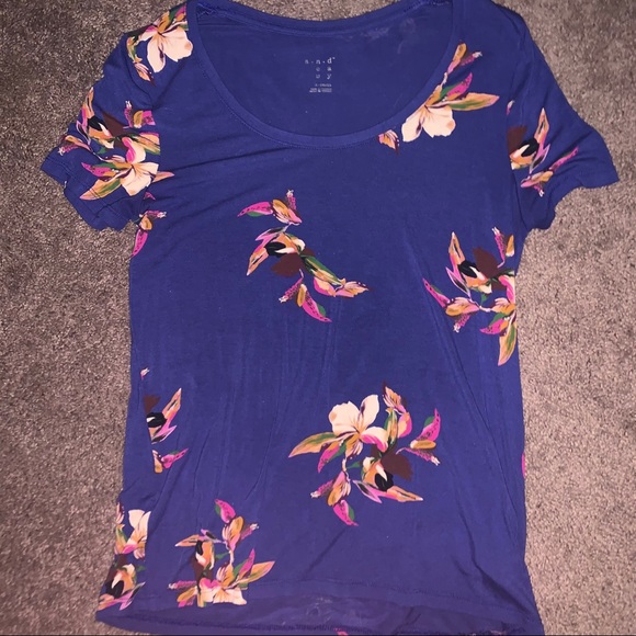 Scoop neck shirt - Picture 4 of 4